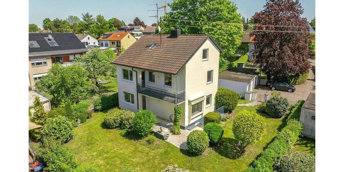 Freistehendes EFH in Augsburg-Göggingen mit Gestaltungspotenzial und Förderoptionen 5 zimmer