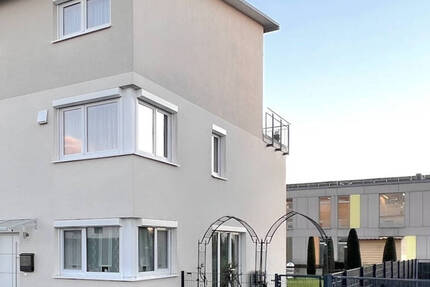 Haus Gersthofen - 6 Zimmer, 157 m&sup2;, 845.000&euro; | Angebot:25996075