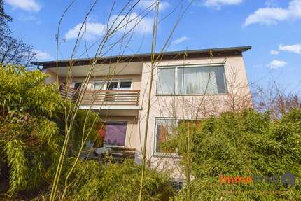 Haus zum Kaufen in Augsburg-Neubergheim 590.000 € 236.6 m² 6 zimmer