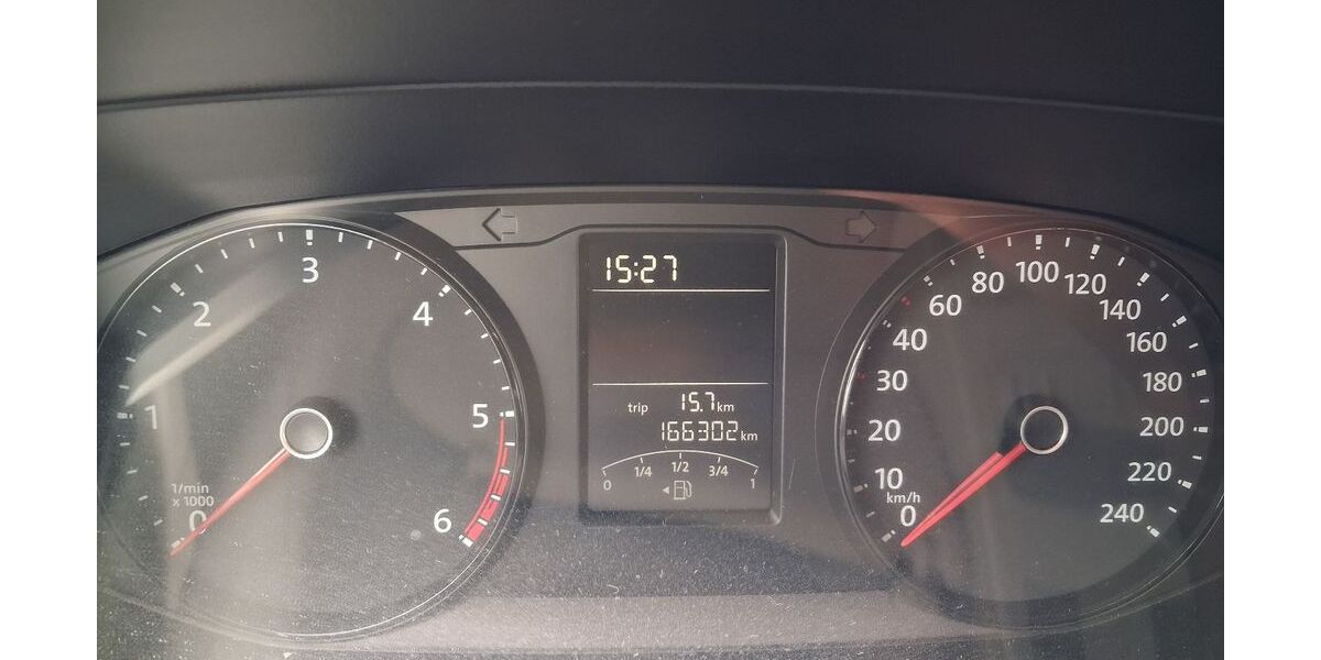 VW T7 Transporter 166.303 km 22.900 &euro; Meitingen 86405