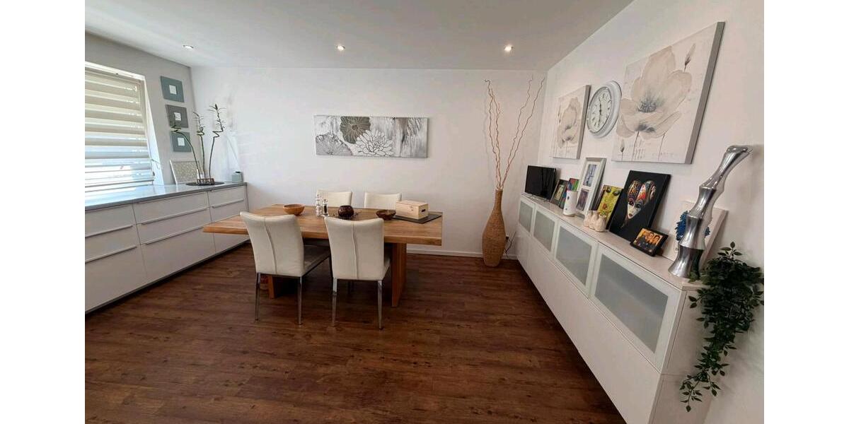 Hochparterre Augsburg Oberhausen - 2 Zimmer, 70 m&sup2;, 1.290&euro; | Angebot:26021081