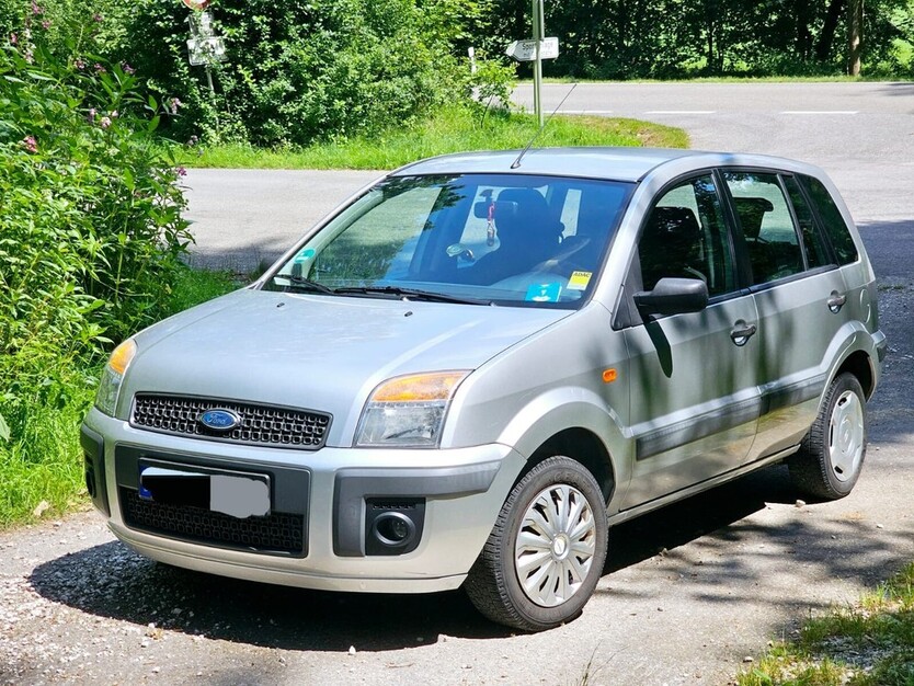 Ford Fusion 131.000 km 2.000 € Gessertshausen 86459