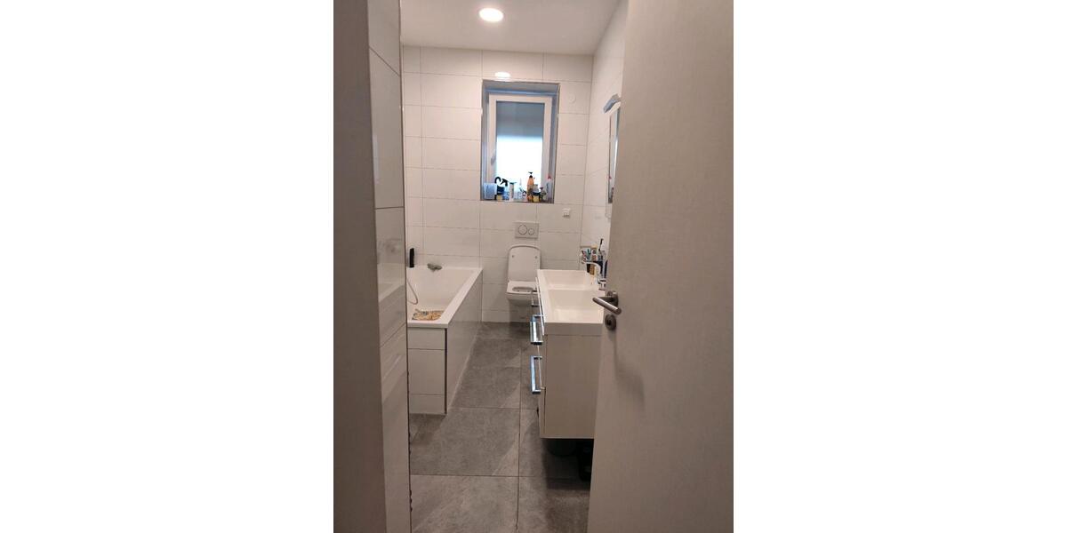 Etagenwohnung Augsburg Pfersee - 25 Zimmer, 126 m&sup2;, 700&euro; | Angebot:26429025