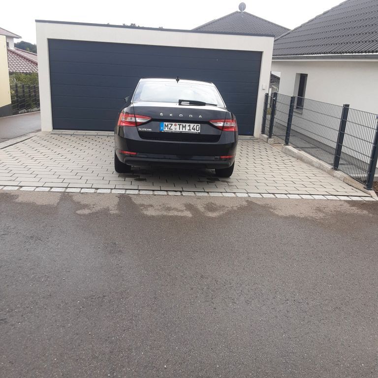 Skoda Superb 101.000 km 14.290 € Welden 86465