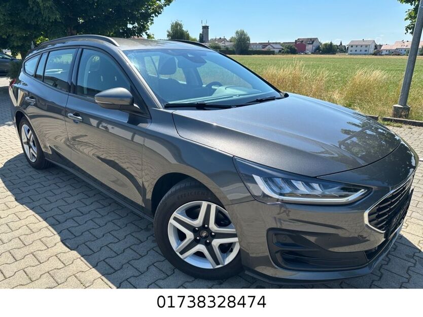 Ford Focus 58.000 km 15.990 € Dinkelscherben 86424