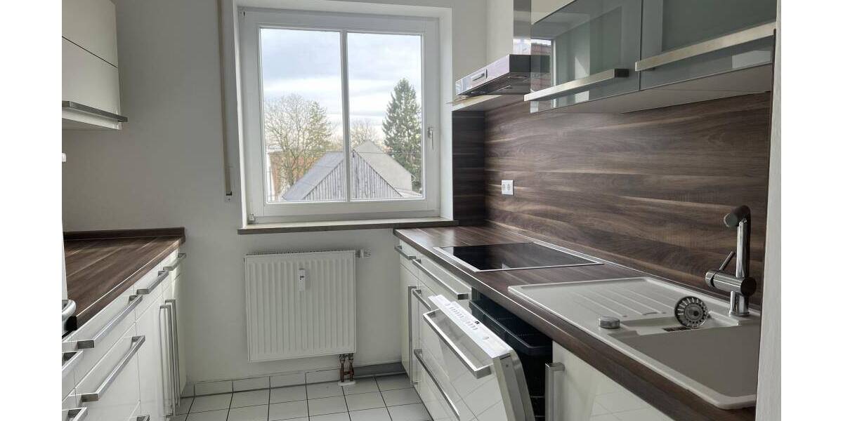 Etagenwohnung Königsbrunnn - 3 Zimmer, 83 m&sup2;, 930&euro; | Angebot:25995769