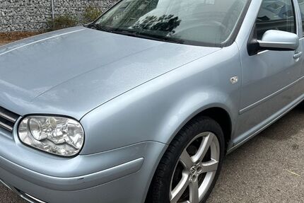 VW Golf 184.500 km 2.799 € Augsburg 86154