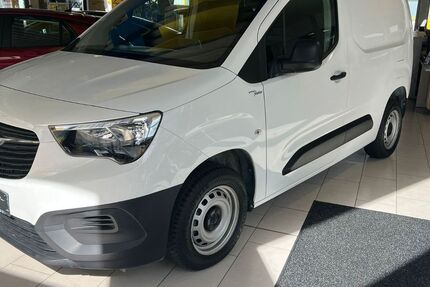 Opel Combo 10.503 km 16.400 € Gersthofen 86368