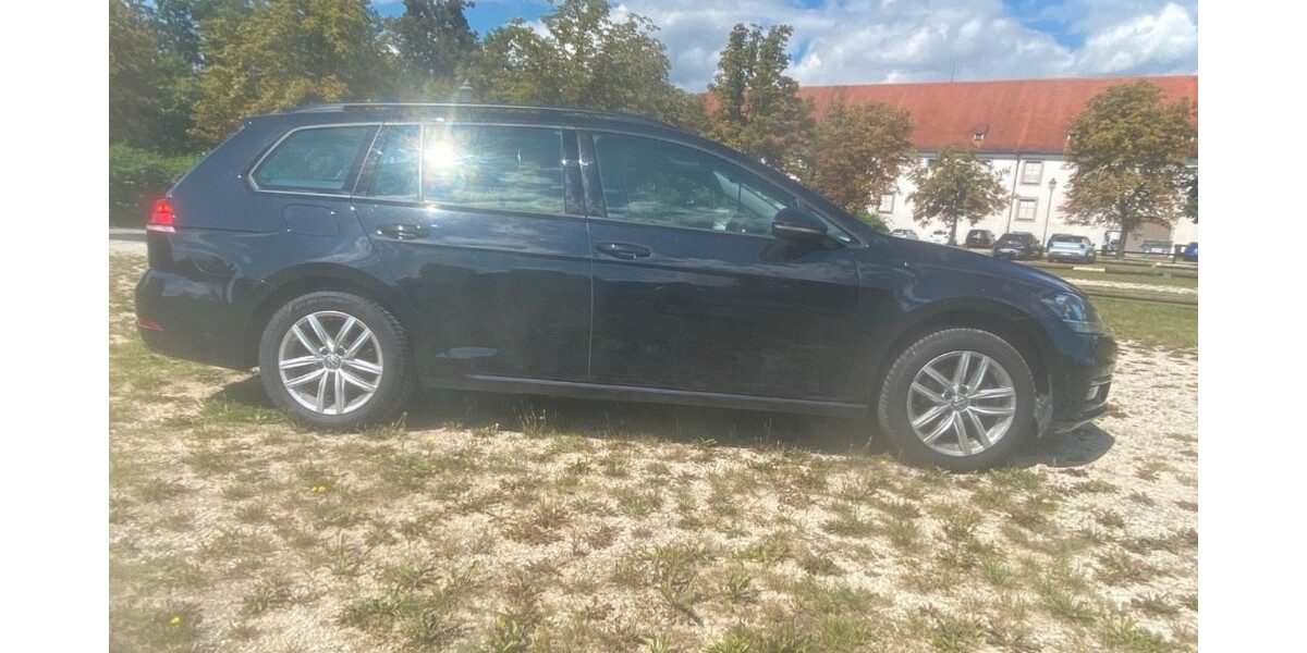 VW Golf 102.787 km 13.500 € Pöttmes 86554