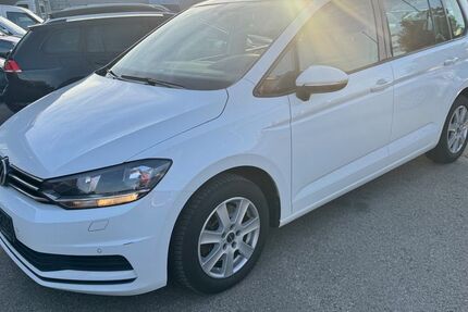 VW Touran 356.000 km 6.390 &euro; Augsburg 86154