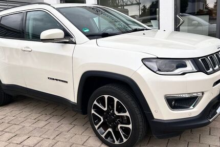 Jeep Compass 81.000 km 18.900 € Königsbrunn 86343