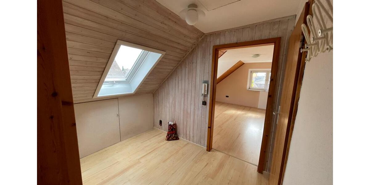 Dachgeschoßwohnung Augsburg - 1.5 Zimmer, 45 m&sup2;, 650&euro; | Angebot:25257454