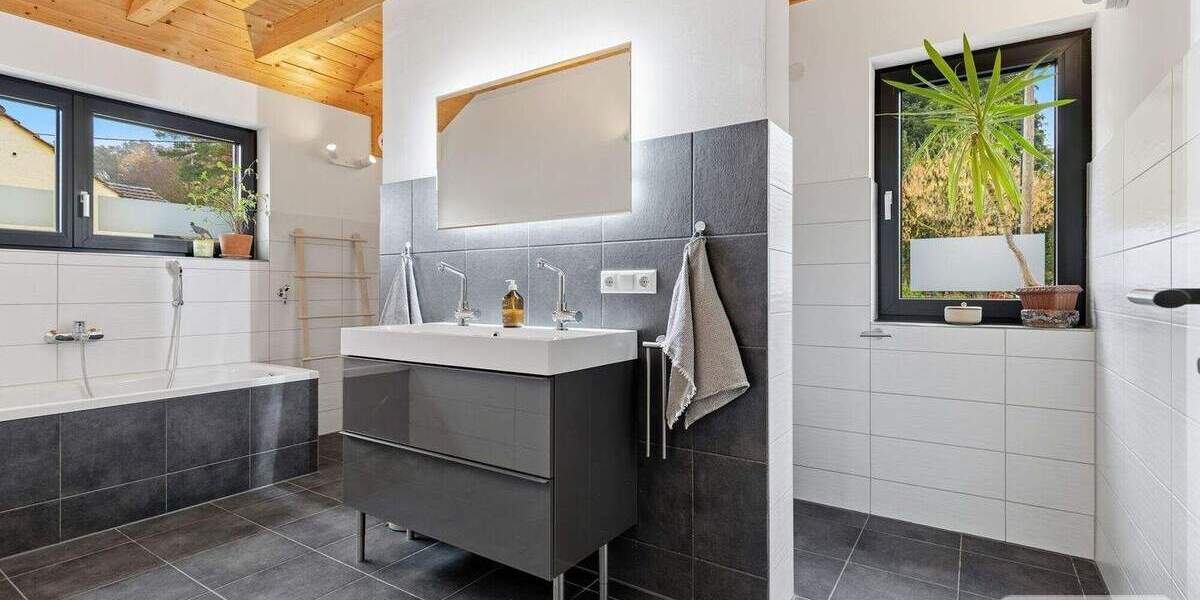 Einfamilienhaus Zusmarshausen / Wörleschwang Wörleschwang - 4 Zimmer, 161 m&sup2;, 849.000&euro; | Angebot:25740798