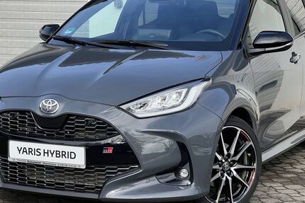 Toyota Yaris 5.689 km 28.999 &euro; Moorenweis 82272