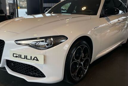 Alfa Romeo Giulia 12.000 km 41.280 € Diedorf / Augsburg 86420