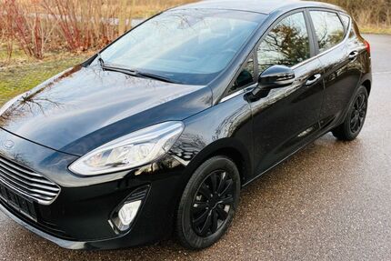 Ford Fiesta 77.298 km 8.900 &euro; Altomünster 85250