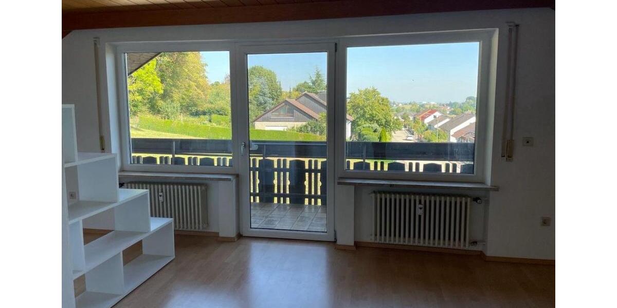 Dachgeschoßwohnung Gersthofen - 5 Zimmer, 111 m&sup2;, 970&euro; | Angebot:26701513