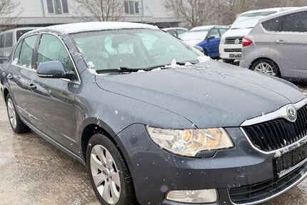 Skoda Superb 212.181 km 3.950 &euro; Augsburg 86167