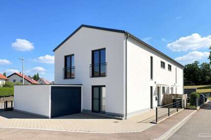 Haus Obergriesbach - 5 Zimmer, 125 m&sup2;, 1.750&euro; | Angebot:27336974