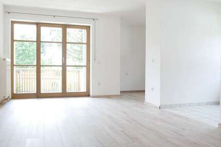 Wohnung Dasing - 1.5 Zimmer, 45 m&sup2;, 520&euro; | Angebot:26910384