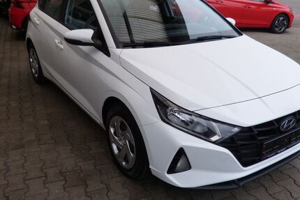 Hyundai i20 49.300 km 13.390 &euro; Stadtbergen 86391