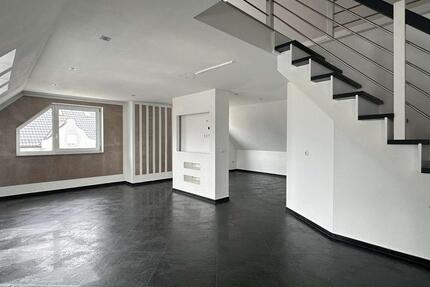 Wohnung Friedberg - 4 Zimmer, 115 m&sup2;, 1.550&euro; | Angebot:26634327