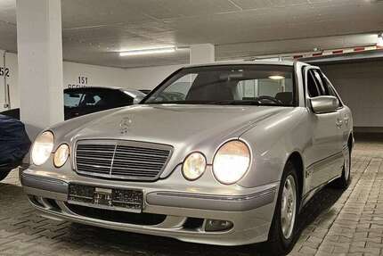 Mercedes-Benz 210/310 228.000 km 6.000 &euro; Gersthofen 86368
