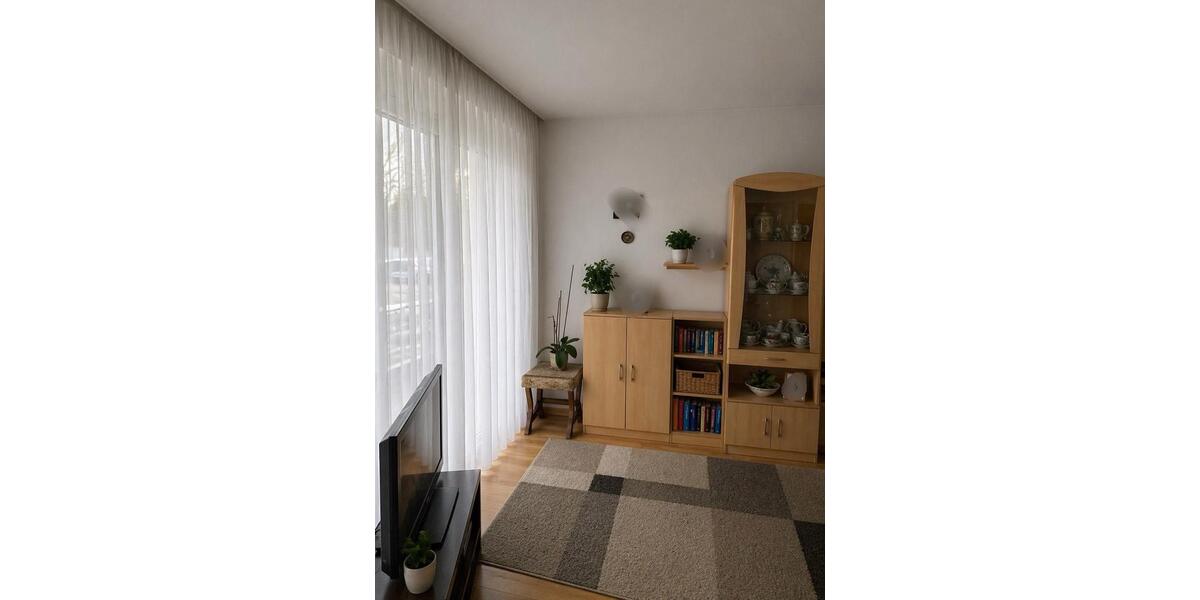 Etagenwohnung Augsburg Hochzoll - 2 Zimmer, 42 m&sup2;, 1.000&euro; | Angebot:26272763