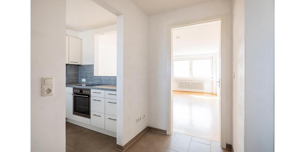 Etagenwohnung Augsburg Oberhausen - 2.5 Zimmer, 63 m&sup2;, 850&euro; | Angebot:26265581