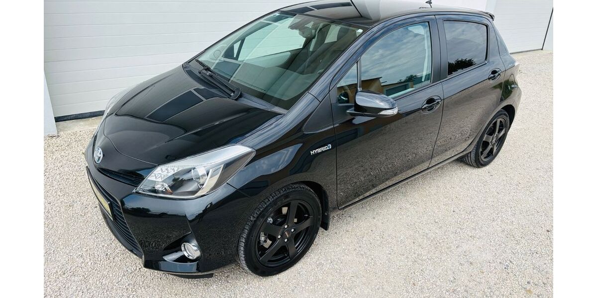 Toyota Yaris 32.288 km 11.490 &euro; Kühbach 86556