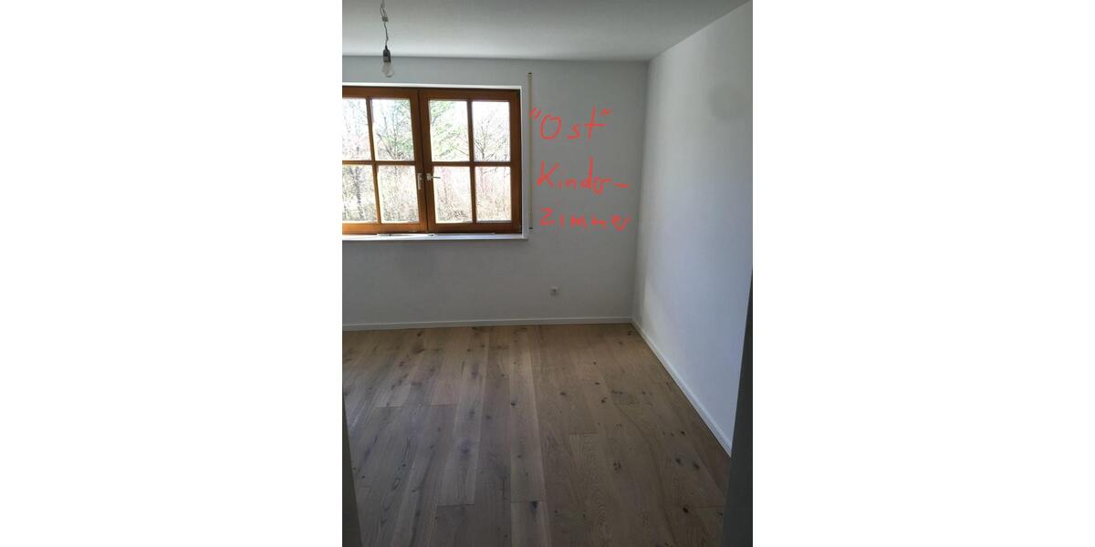 Etagenwohnung Königsbrunn - 3 Zimmer, 79 m&sup2;, 1.260&euro; | Angebot:26399579