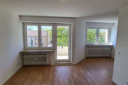 Wohnung Augsburg Oberhausen - 2 Zimmer, 53 m&sup2;, 737&euro; | Angebot:26442468