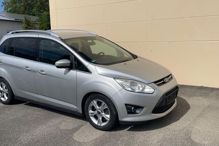 Ford Grand C-Max 181.000 km 4.200 &euro; Kissing 86438