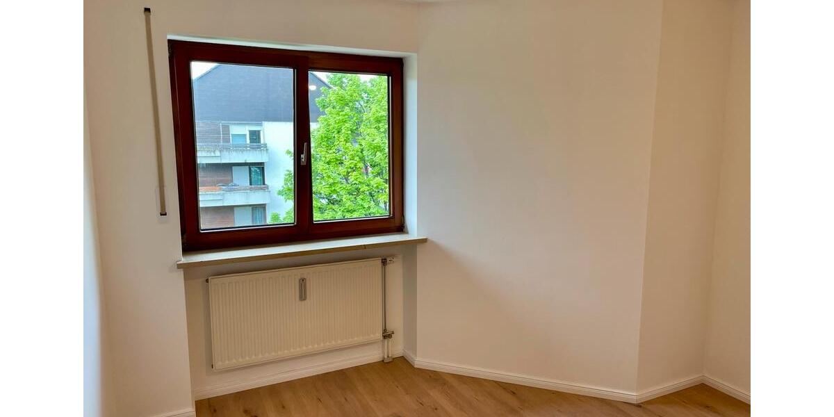 Etagenwohnung Augsburg Firnhaberau - 3 Zimmer, 81 m&sup2;, 380.000&euro; | Angebot:26197667