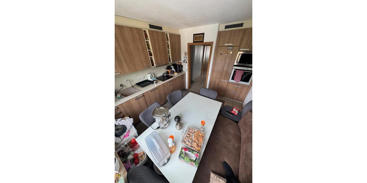 Etagenwohnung Augsburg Hochzoll - 3.5 Zimmer, 88 m&sup2;, 390.000&euro; | Angebot:26828607