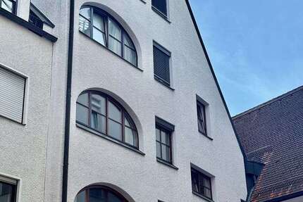 Wohnung Augsburg - 5 Zimmer, 156 m&sup2;, 2.156&euro; | Angebot:27579145