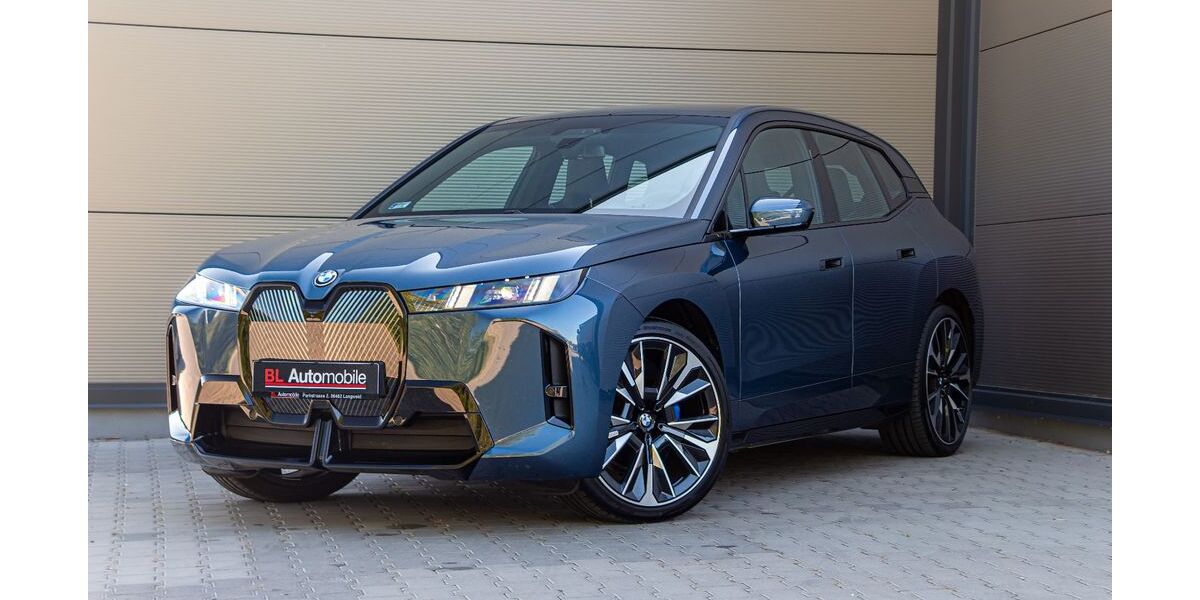 BMW iX 5.200 km 93.390 € Langweid 86462