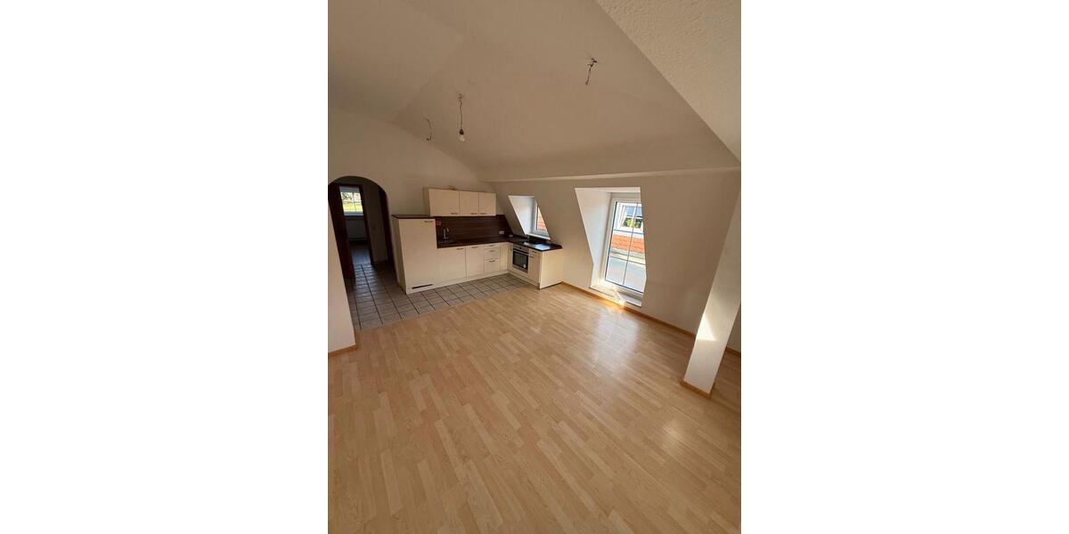 Dachgeschoßwohnung Augsburg Universitätsviertel - 2 Zimmer, 53 m&sup2;, 200.000&euro; | Angebot:25930406