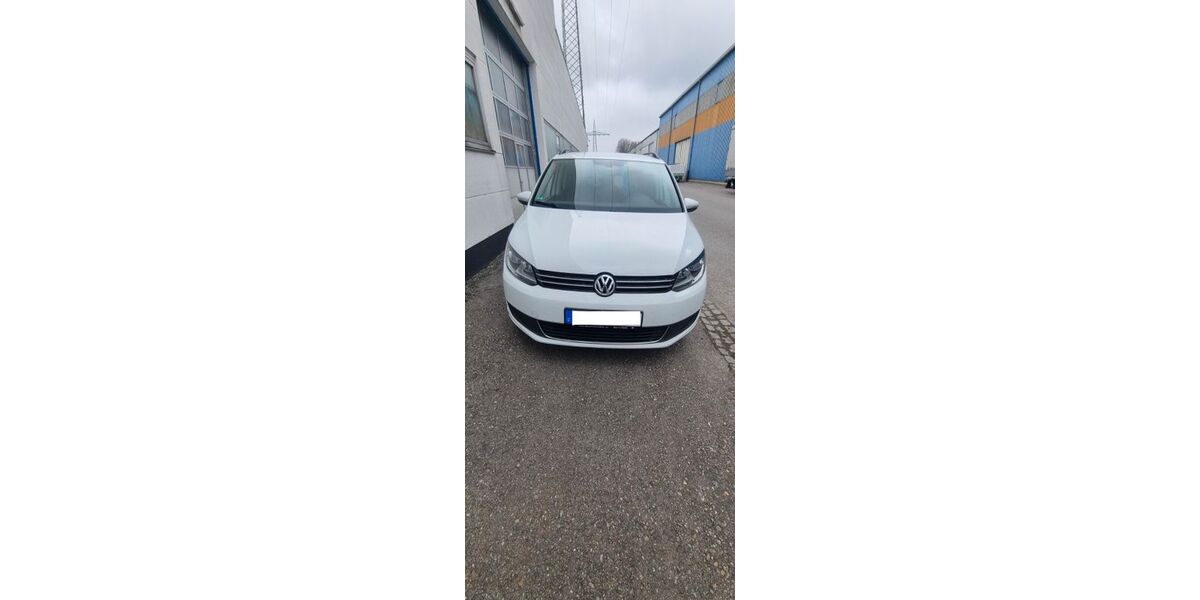 VW Touran 164.000 km 10.500 &euro; Augsburg 86169
