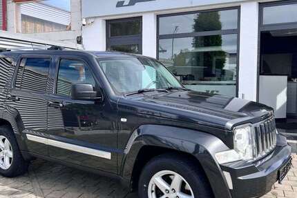 Jeep Cherokee 187.000 km 9.900 € Königsbrunn 86343