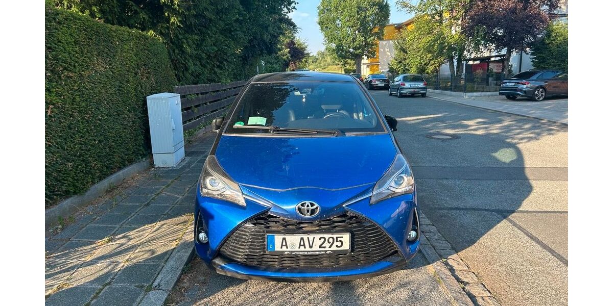 Toyota Yaris 98.000 km 13.900 &euro; Augsburg 86152