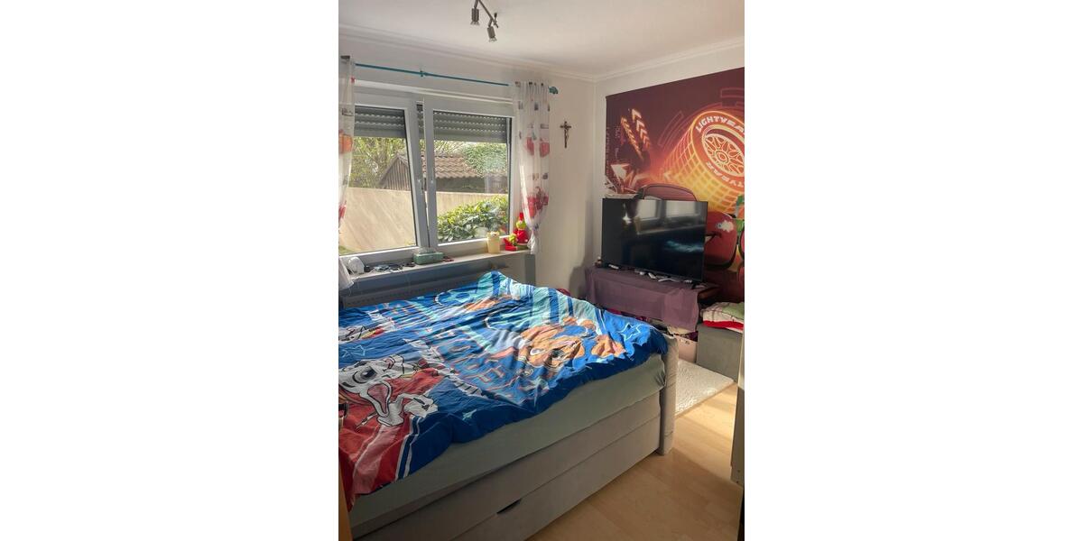 Hochparterre Augsburg Haunstetten-Siebenbrunn - 3 Zimmer, 74 m&sup2;, 349.000&euro; | Angebot:26416038