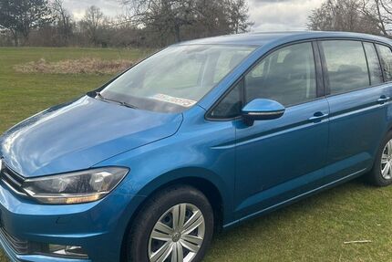 VW Touran 209.000 km 9.900 &euro; Odelzhausen 85235