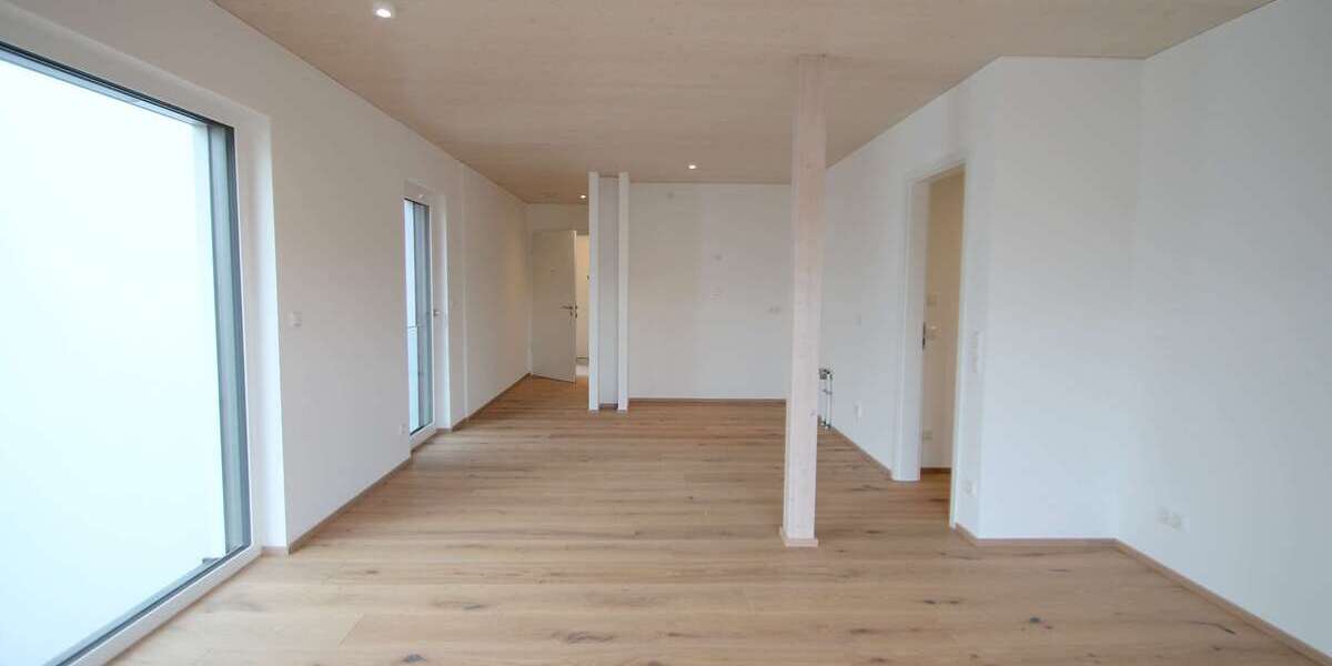 Etagenwohnung Stadtbergen - 4 Zimmer, 92 m&sup2;, 1.750&euro; | Angebot:25154937