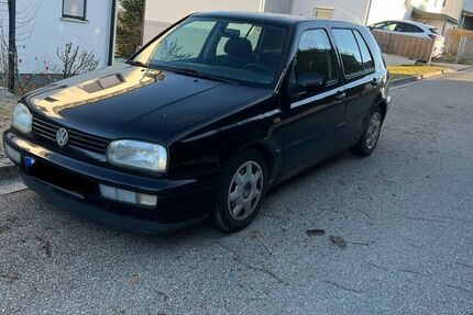 VW Golf 205.000 km 1.400 &euro; Aichach 86551