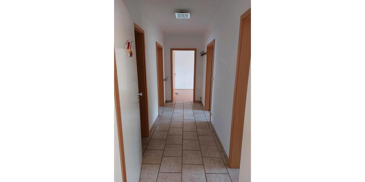 Etagenwohnung Königsbrunn - 3 Zimmer, 79 m&sup2;, 315.000&euro; | Angebot:27091397