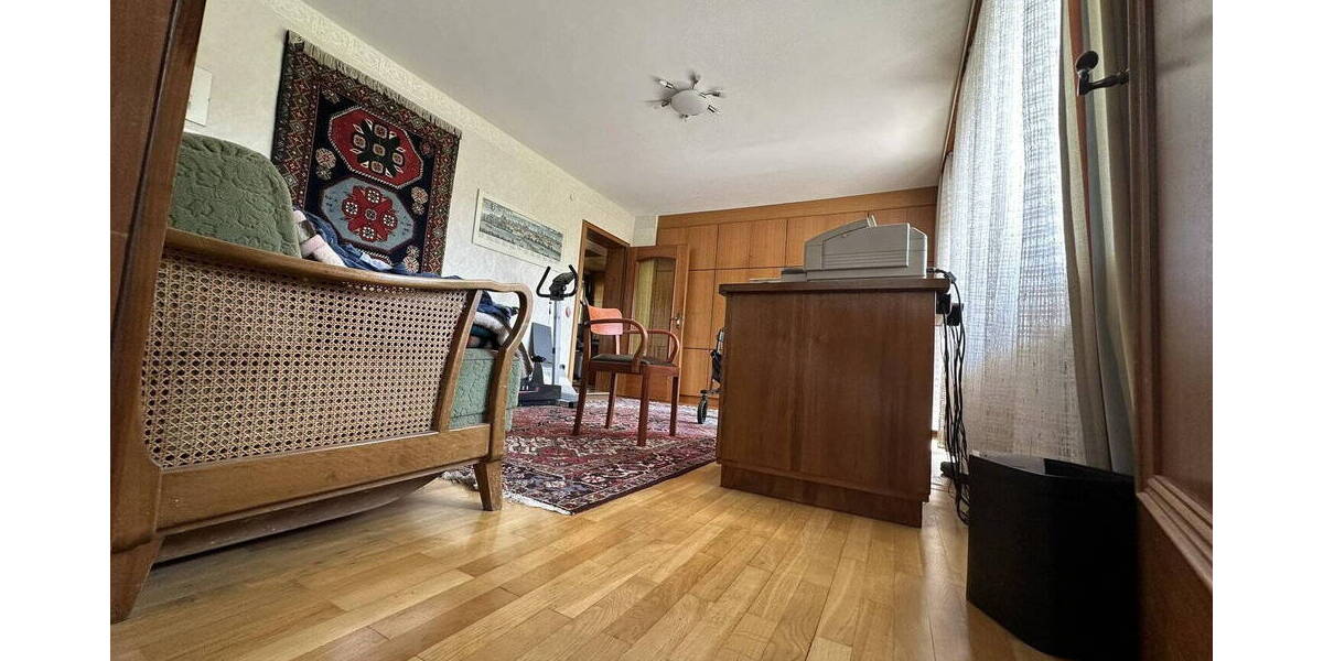 Einfamilienhaus Augsburg Lechhausen - 7 Zimmer, 220 m&sup2;, 890.000&euro; | Angebot:26522237