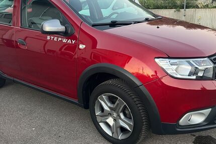 Dacia Sandero 61.400 km 8.780 &euro; Gessertshausen 86459