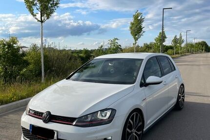 VW Golf 203.500 km 11.200 &euro; Augsburg 86159