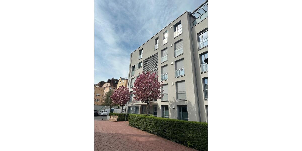 Einfamilienhaus Augsburg - 3 Zimmer, 121 m&sup2;, 2.400&euro; | Angebot:26394278